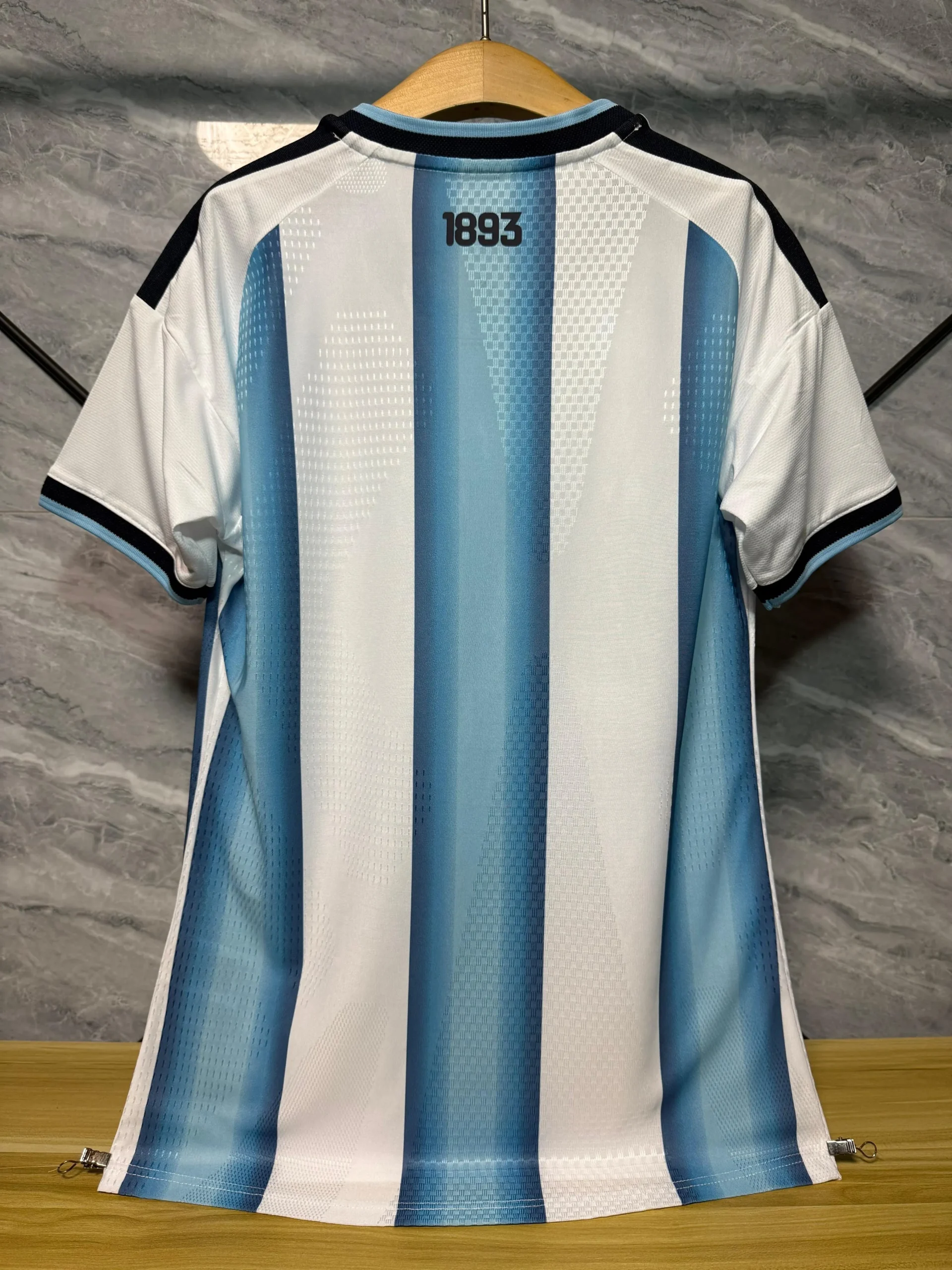 تيشيرت منتخب الارجنتين 2026 لاعبين 2 تيشيرت منتخب الارجنتين 2026 لاعبين - الصورة 2