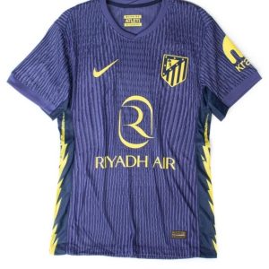 صورة تيشيرت اتلتيكو مدريد الاحتياطي الرسمي