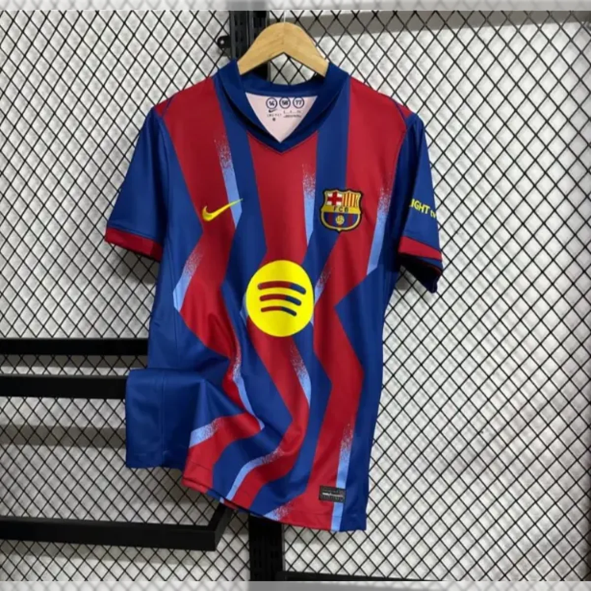 تيشيرت برشلونة السوبر(مشجع)  2026