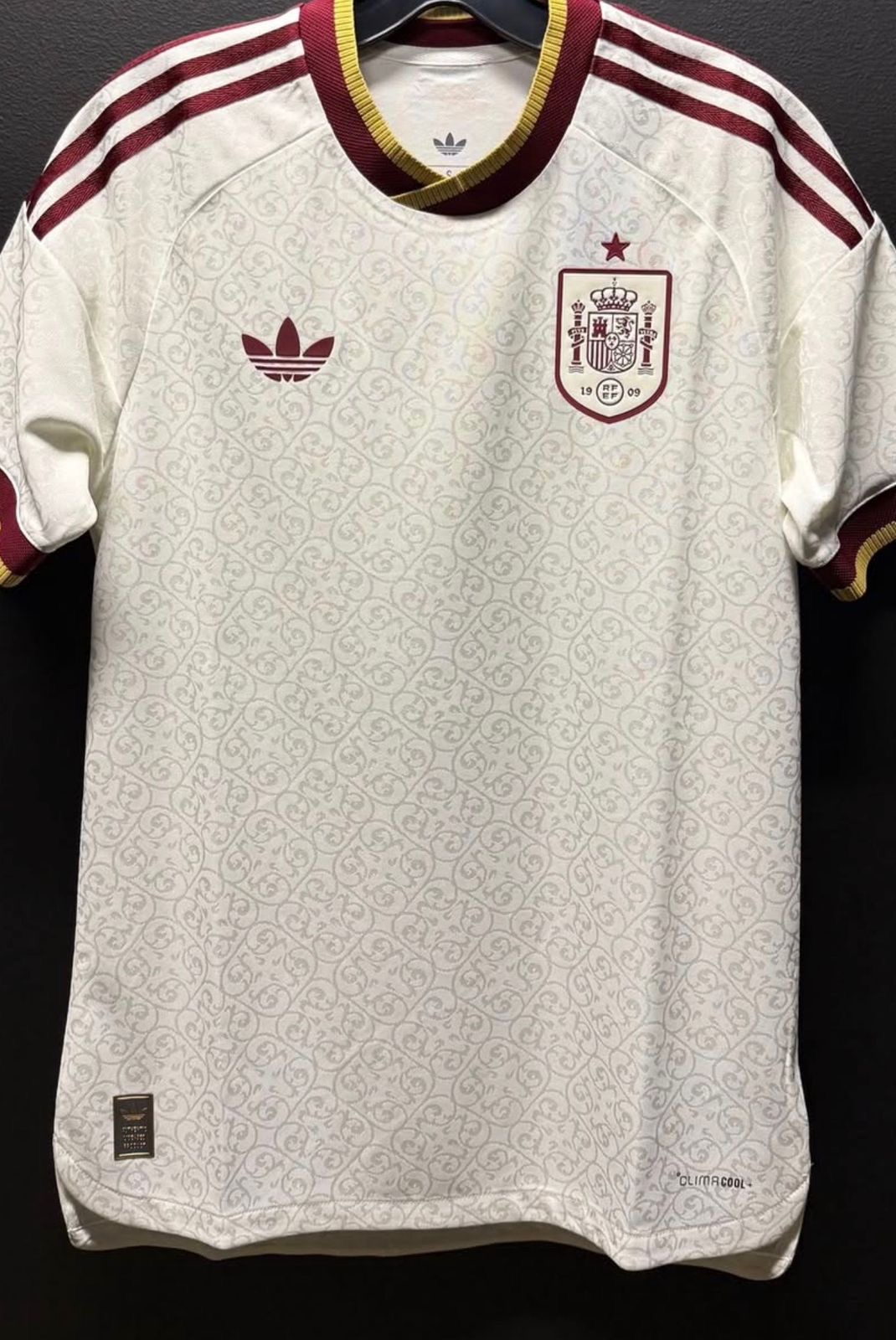 170fd280 e021 470a 83f4 4bdd931394a0