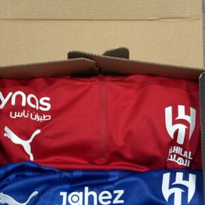 صورة بكج تيشيرت وسويتر الهلال بتصميم شبابي أنيق